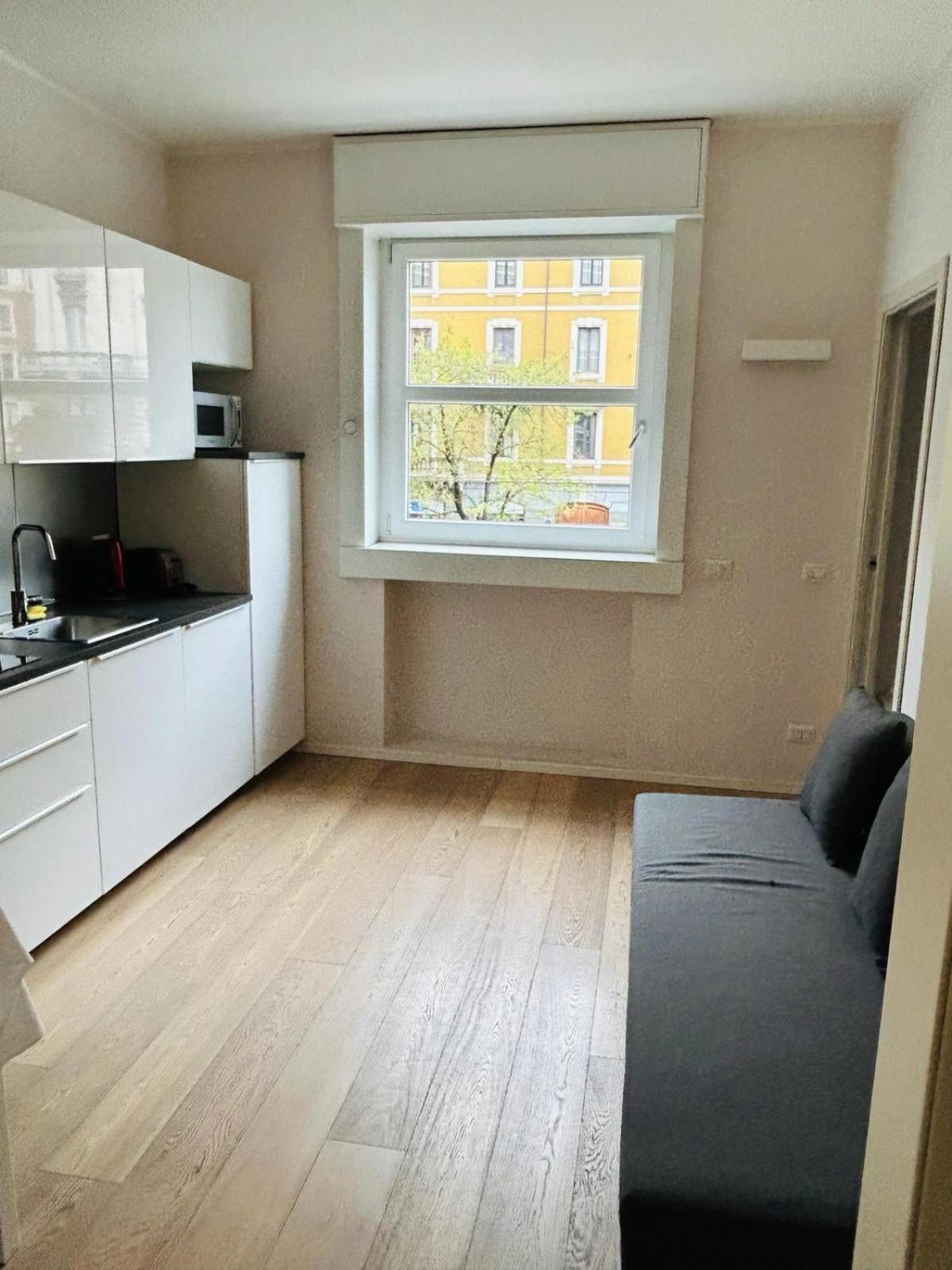 Easy Room Italy Milan Extérieur photo