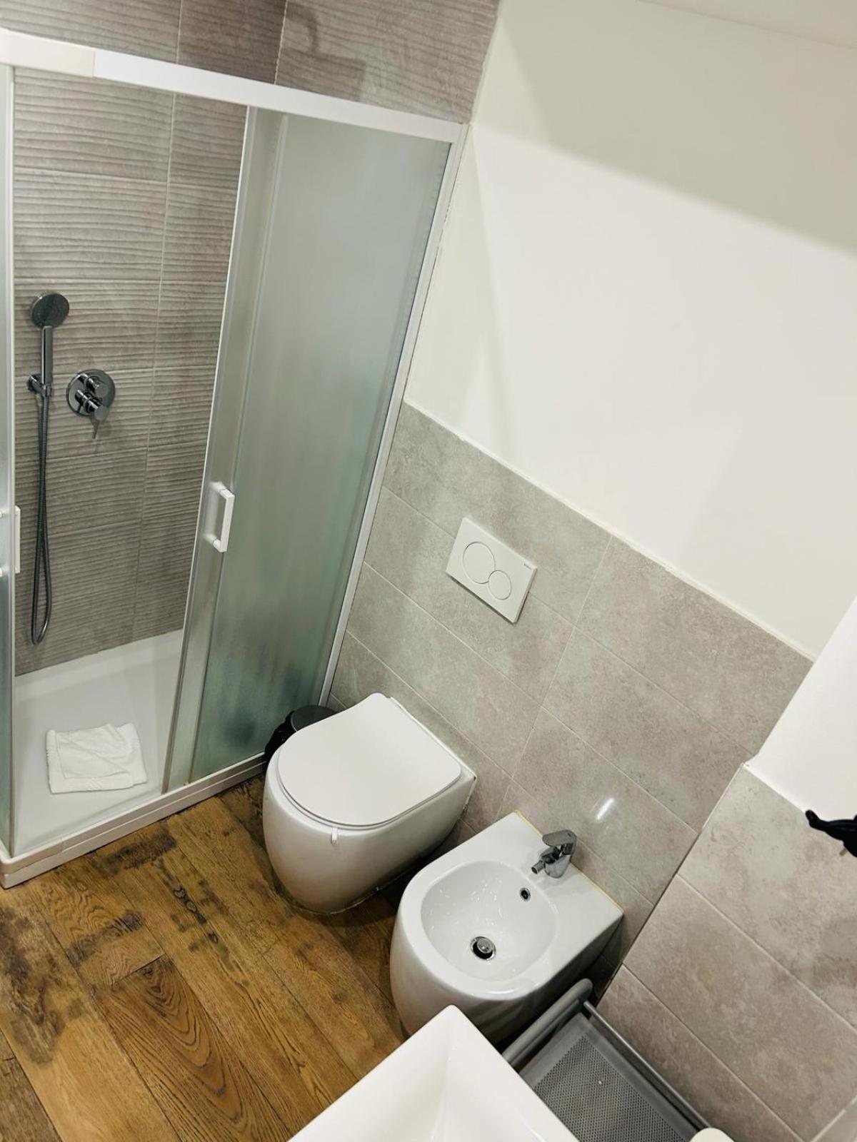Easy Room Italy Milan Extérieur photo