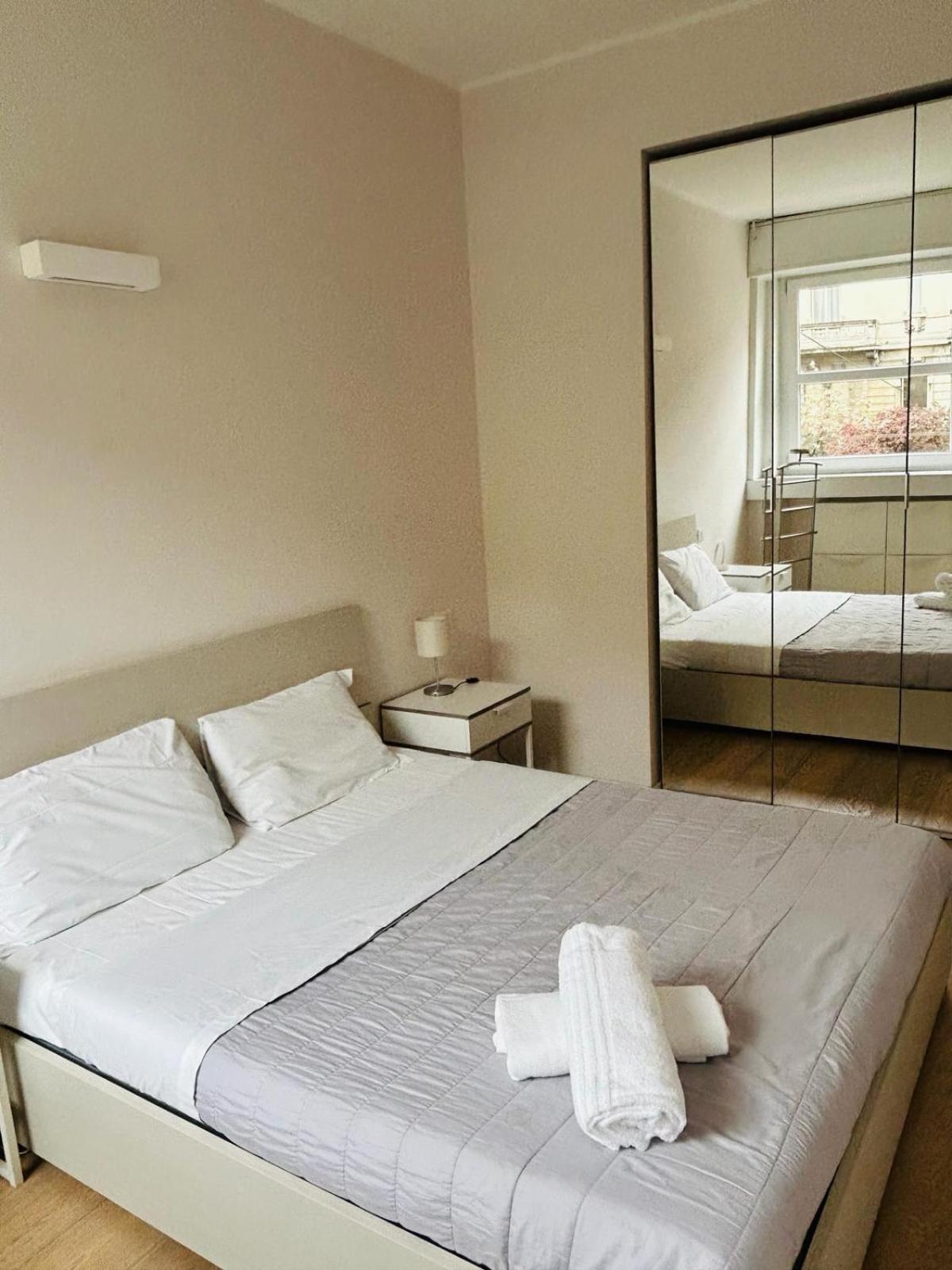 Easy Room Italy Milan Extérieur photo