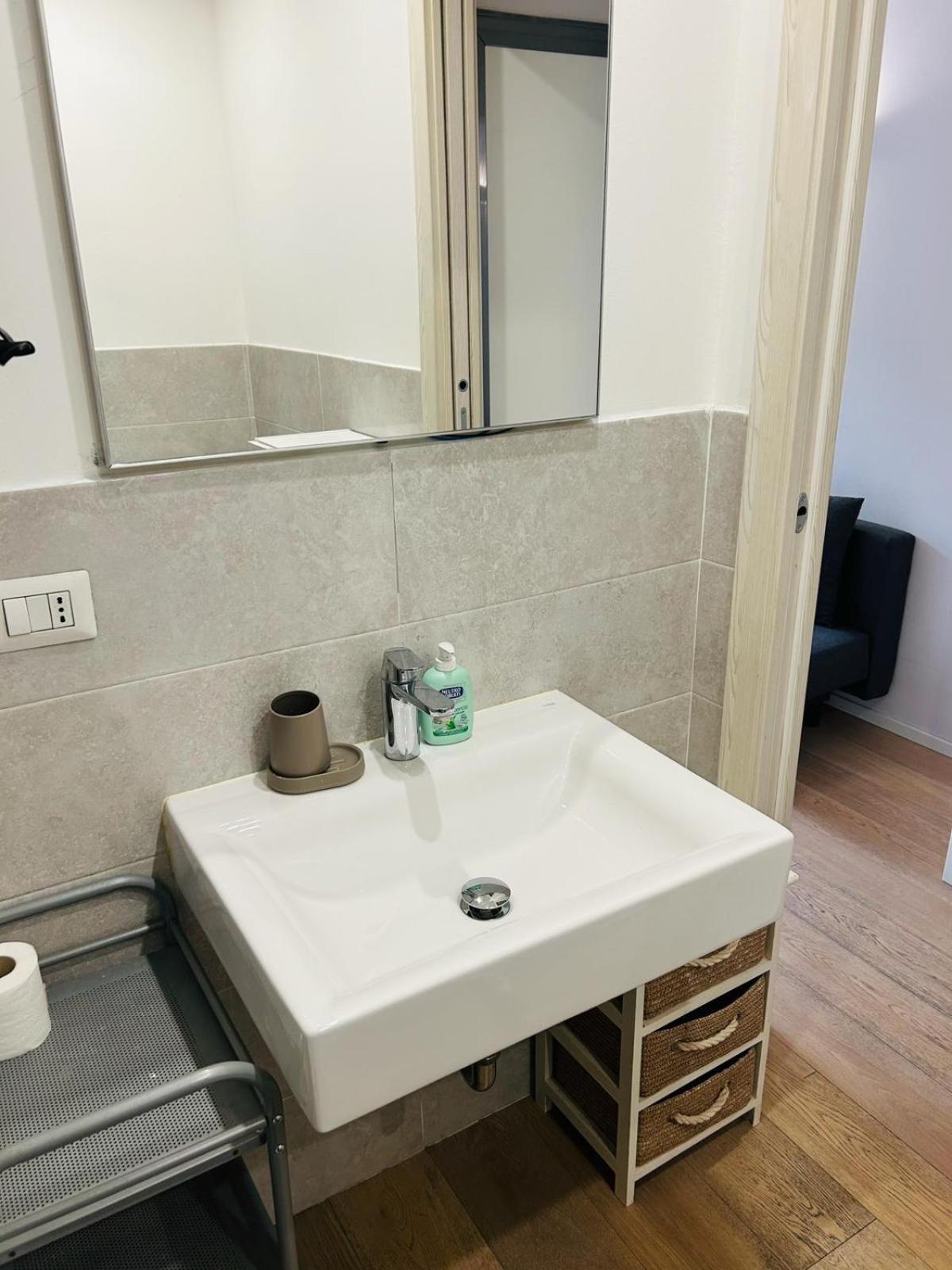 Easy Room Italy Milan Extérieur photo